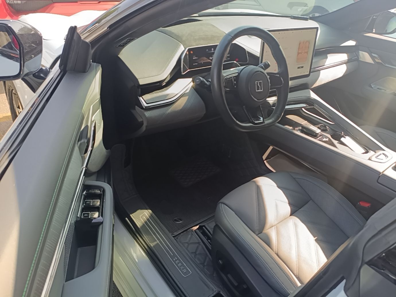 Zeekr 001 2023 WE Edition 100 kWh — снимка 18