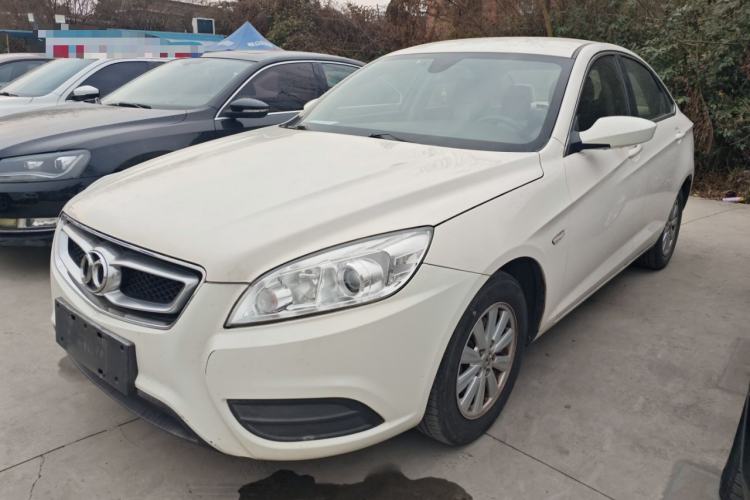 Used BAIC Senova D50 2014 1.5L manual standard version