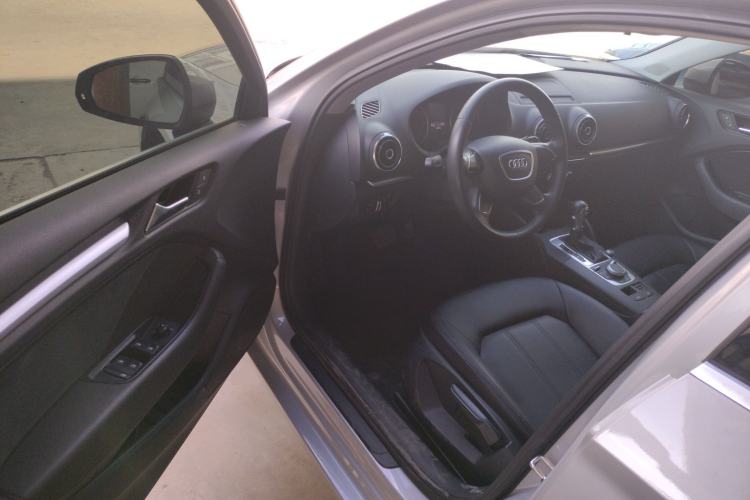 Used Audi A3 2014 Limousine 35 TFSI Automatic Advanced Model