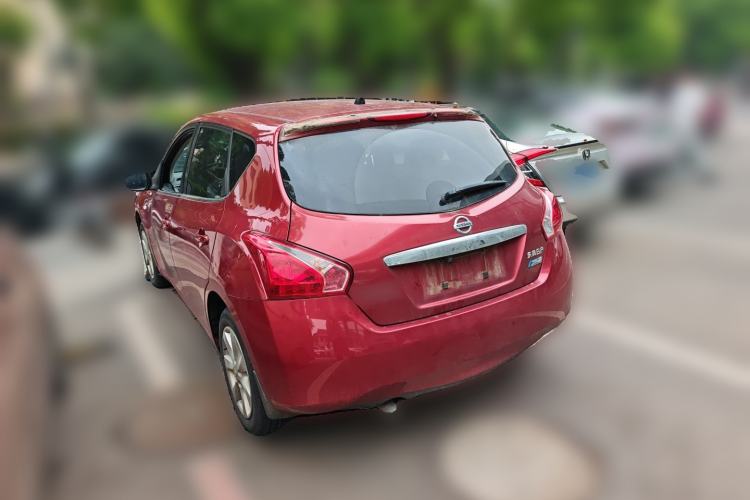 Used Nissan Tiida 2013 1.6L CVT Cool Cafe Edition