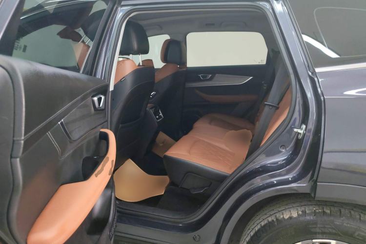 Used Chery Tiggo 8 PLUS 2022 290TGDI DCT Luxury Edition+
