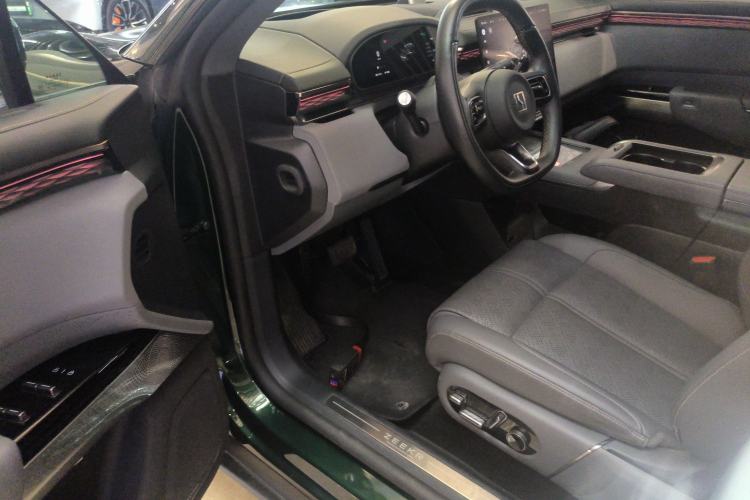 Used Zeekr 7X 2025 100kWh Long-Range All-Wheel Drive Intelligent Driving Version
