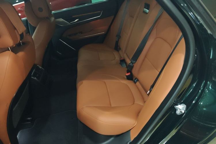 Used Jaguar XFL 2023 XFL 2.0T P250 Two-Wheel-Drive Elite Sport Edition Left Rear Seat