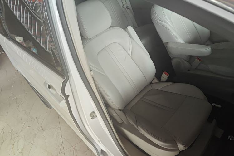 Used Buick GL8 2017 ES 28T Comfort Model China V Standard
