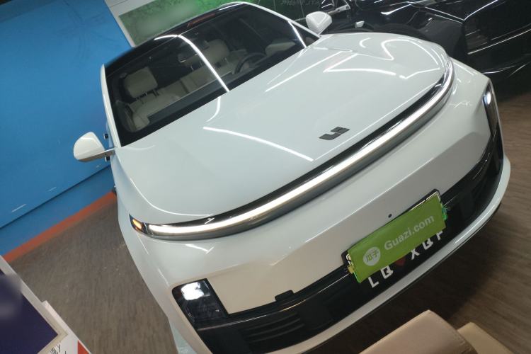 Used Li Auto L7 2023 Air model
