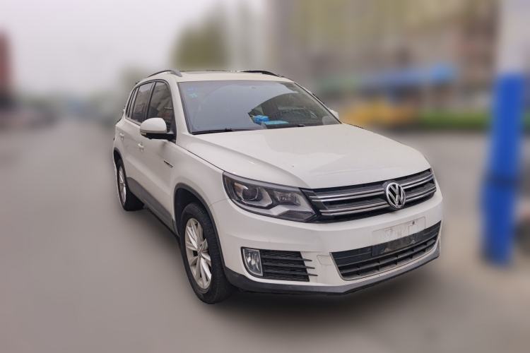 Used Volkswagen Tiguan 2016 300TSI Automatic All-Wheel Drive Fashion Vision Edition Front Right 45 Deg