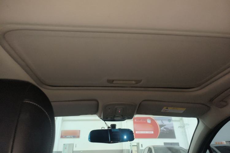 Used Citroen C4 Sega 2016 1.6L Automatic Luxury Model Headliner