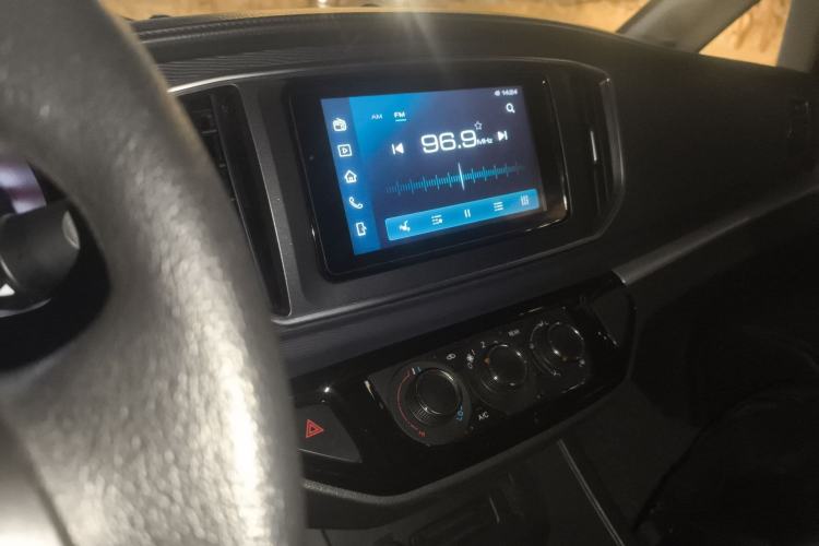 Used FORTHING Lingzhi 2023 M5L 1.6L Comfort 9-Seater