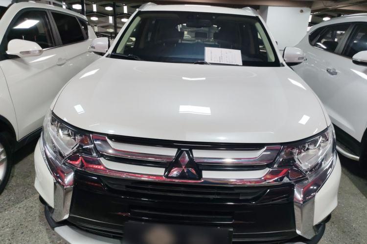 Used Mitsubishi Outlander 2018 2.4L 4x4 Elite Edition 5 Seats
