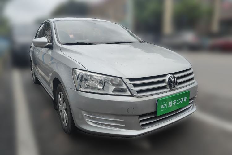 Used Volkswagen Santana 2013 1.6L Manual Fashion Edition Front Right 45 Deg