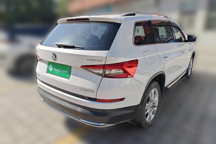 Used Skoda Kodiaq 2018 Facelifted TSI330 5-Seater Two-Wheel-Drive Luxury Enjoyment Edition
