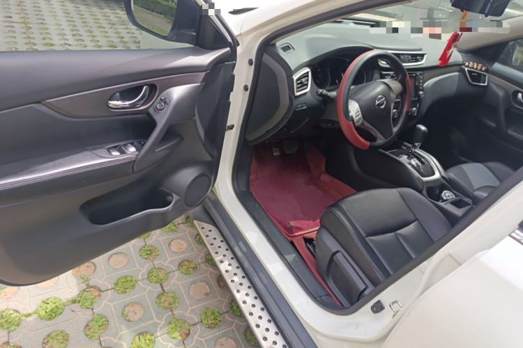 Used Nissan X-Trail 2015 2.0L CVT Comfort MAX Edition 2WD