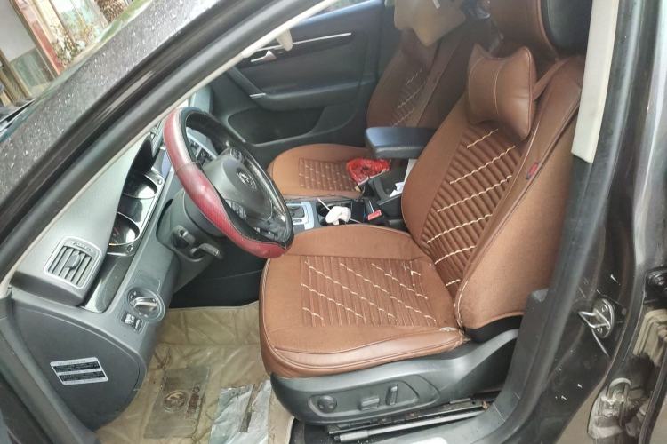 Used Volkswagen Magotan 2012 Revised 1.8TSI Luxury Version Left Front Seat