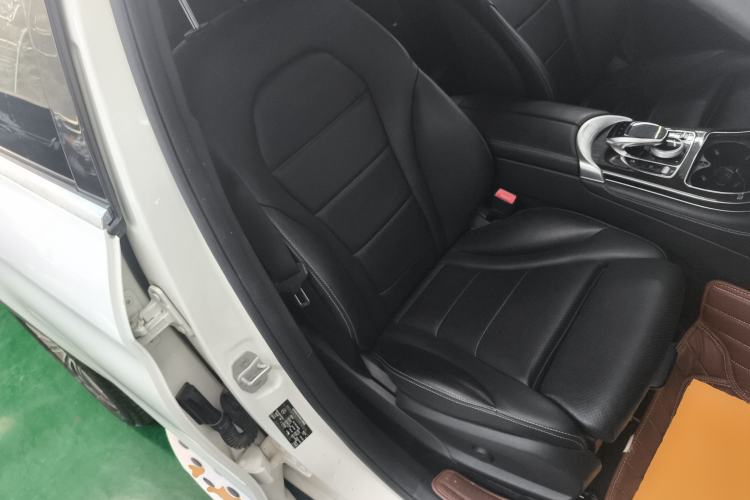 Used Mercedes-Benz GLC 2016 GLC 260 4MATIC Dynamic Edition
