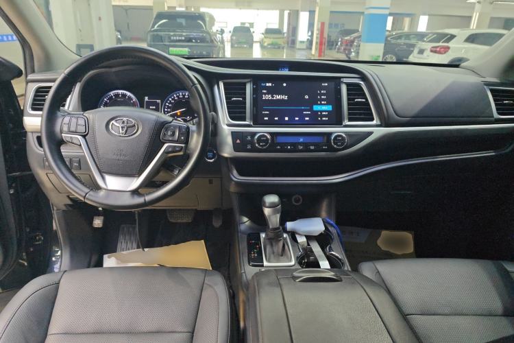 Used Toyota Highlander 2021 2.0T Four-Wheel Drive Prestige Version 7 Seats Center Console