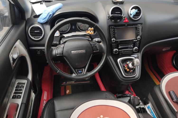 Used Haval H6 2016 Upgraded Model 1.5T Manual Two-Wheel Drive Elite Version