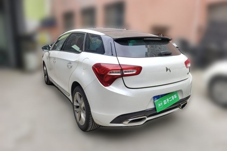 Used DS 5 2014 1.6T Luxury Edition THP160
