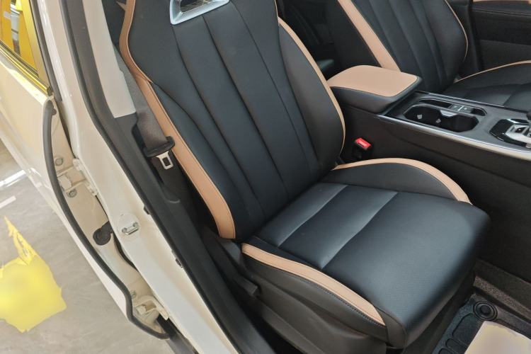 Used Geely Auto Haoyue PRO 2024 1.5T DCT Zongheng+ Right Front Seat