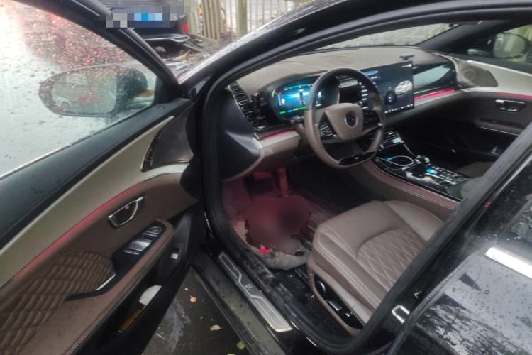 Used BYD Han 2024 EV Glory Edition 506KM Front-Wheel-Drive Premium Model
