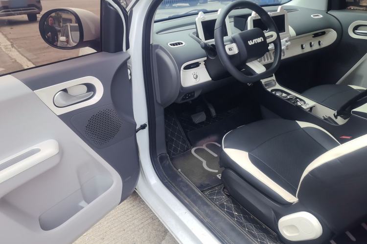 Used CHANGAN NEVO Lumin 2022 210km Sweet Edition
