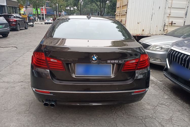 Used BMW 5 Series 2014 525Li Luxury Design Package