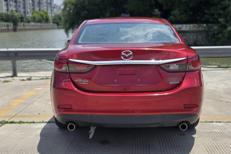 Used Mazda Atenza 2015 2.0L Blue Sky Luxury Edition
