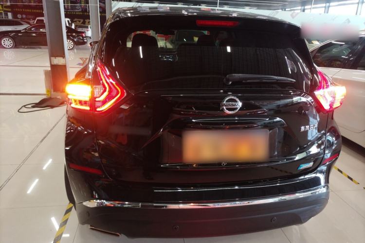 Used Nissan Murano 2019 2.5L XL Two-Wheel Drive Smart Connect Luxury Edition China VI Standard