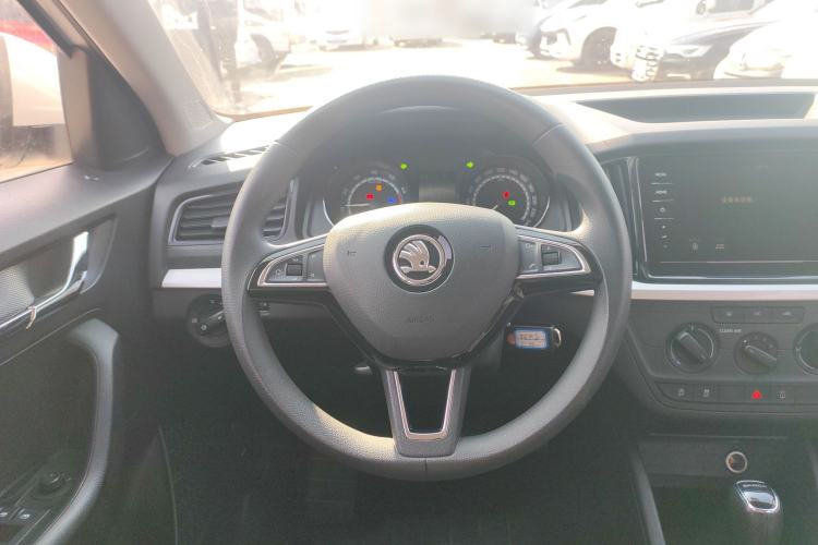 Used Skoda Kamiq 2020 1.5L Automatic Standard Edition Steering Wheel
