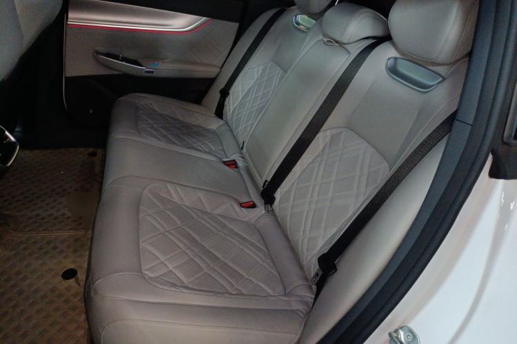 Used CHANGAN NEVO A07 2024 All-Electric "True Fragrance" Edition 710 Flagship Model Left Rear Seat