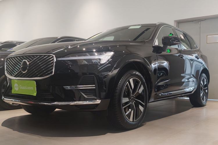 Used Volvo XC60 2026 B5 4x4 Smart Luxury Edition
