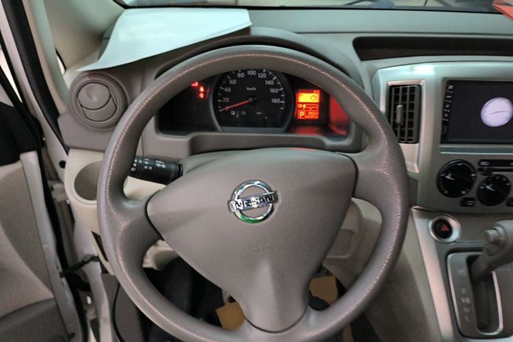 Used Nissan NV200 2018 1.6L CVT Luxury Model