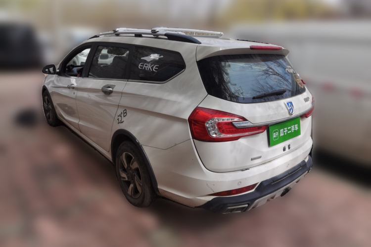 Used Baojun 310W 2017 1.5L Manual Luxury Edition China V