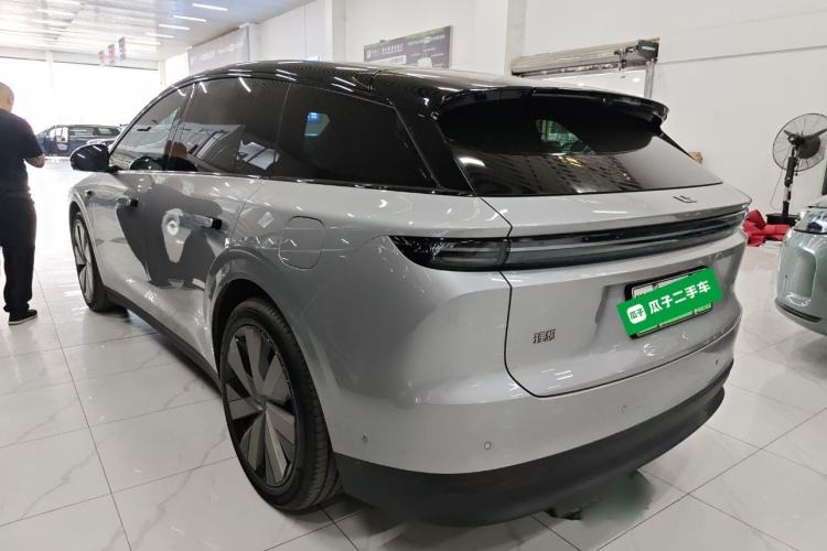 Used Li Auto i6 2025 Model Four-Wheel-Drive Standard Type Rear Left 45 Deg