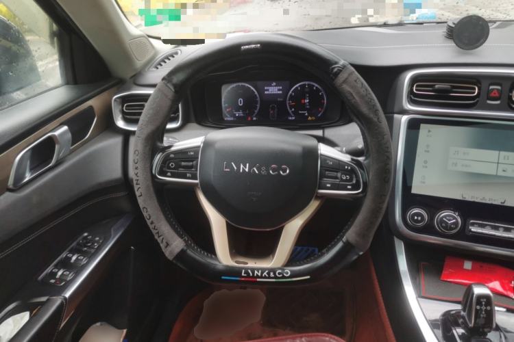 Used Lynk & Co 01 2017 2.0T Two-Wheel-Drive Version
