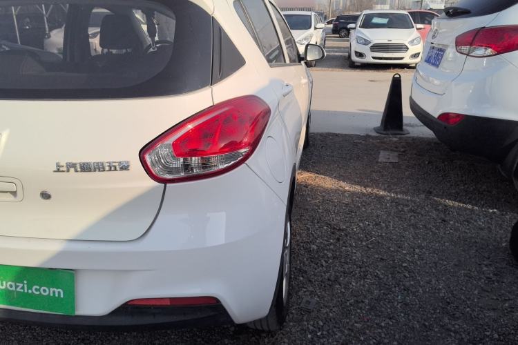 Used Baojun 310 2016 1.2L manual Comfort trim level