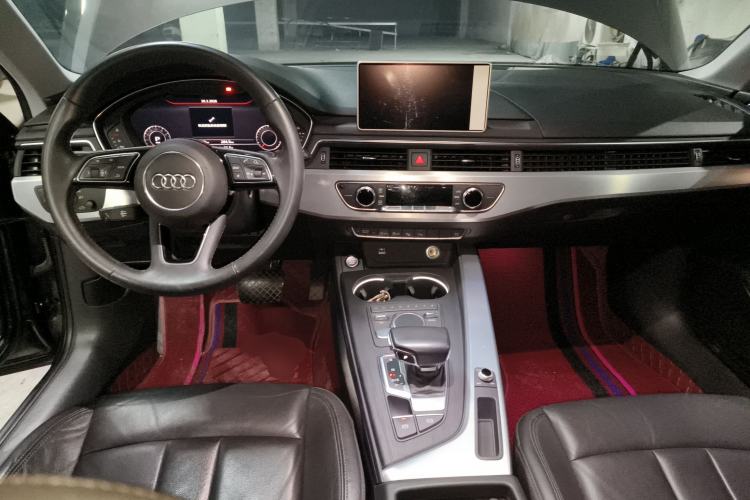 Used Audi A4L 2019 40 TFSI Fashion Edition China VI Emission Standard