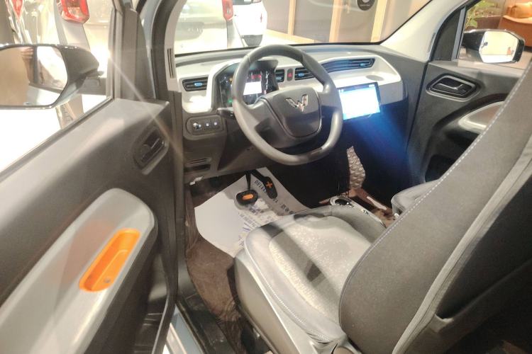 Used Wuling Hongguang MINIEV 2022 Easy Version Lithium Iron Phosphate