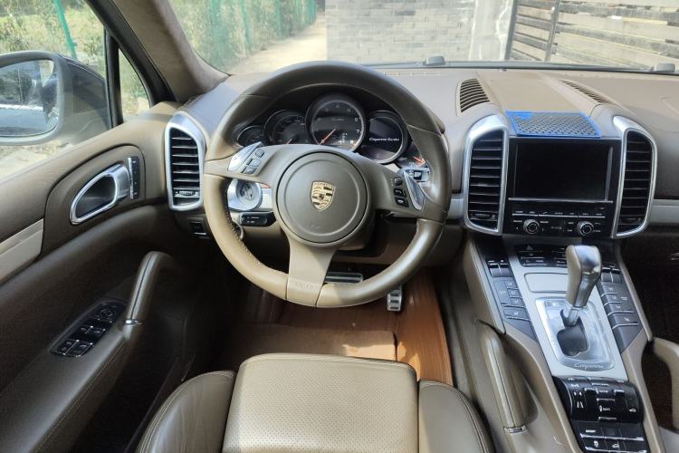 Used Porsche Cayenne 2011 Cayenne Turbo 4.8T