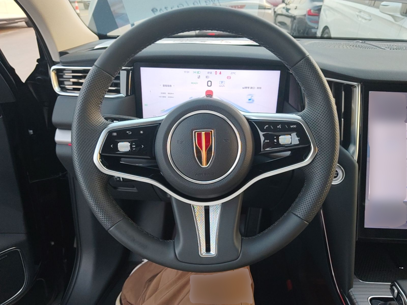 Hongqi HS7 PHEV 2024 2.0T PHEV Four-Wheel Drive Flagship Edition 7 Seats — снимка 13