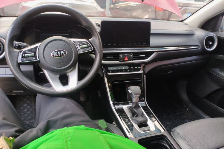 Used Kia K3 2019 1.5L CVT Smart Connectivity Version
