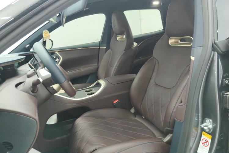 Used Avatr 11 2025 Year Updated Max Extended-Range Version