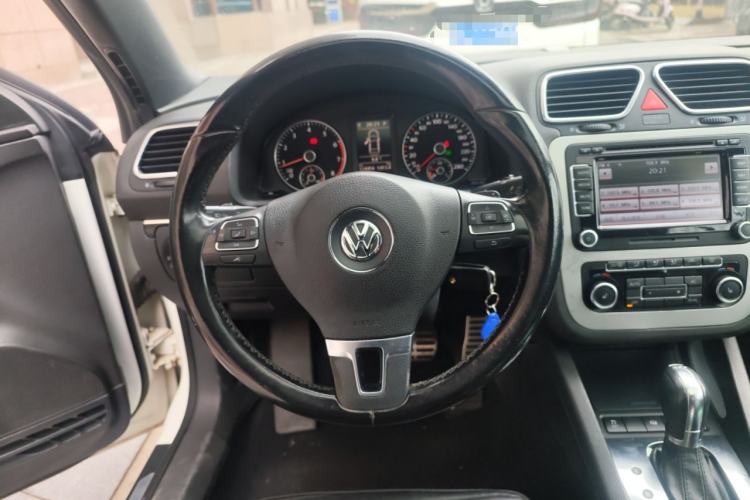 Used Volkswagen Eos 2011 2.0 TSI
