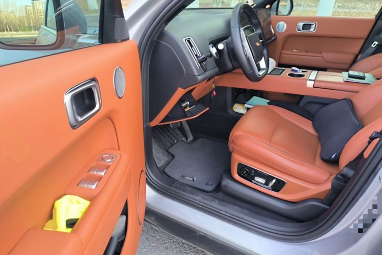 Used Li Auto L8 2023 Pro Model