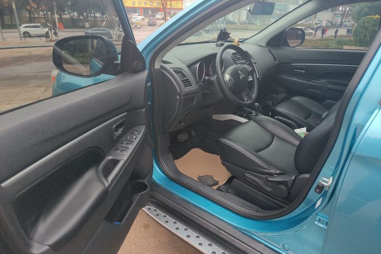 Used Mitsubishi ASX 2013 2.0L CVT Two-Wheel Drive Elite Edition
