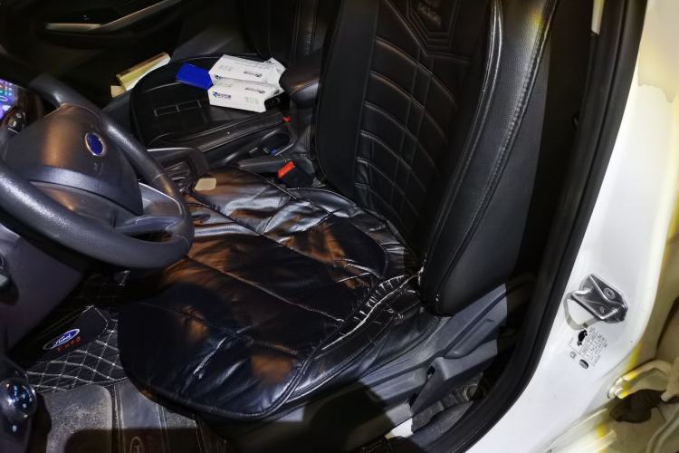 Used Ford Escort 2019 Revised 1.5L Automatic ZhiXiang Version (Tire Pressure Monitoring) China VI Standard