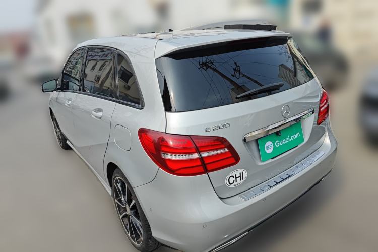 Used Mercedes-Benz B-Class 2015 B 200 Luxury Model Rear Left 45 Deg