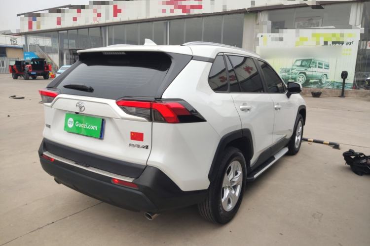 Used Toyota RAV4 2023 2.0L CVT Two-Wheel Drive Urban Edition
