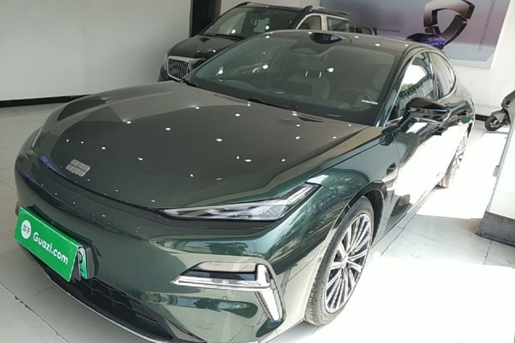 Used Geely Galaxy 8 2025 130km EM-P Starship Edition