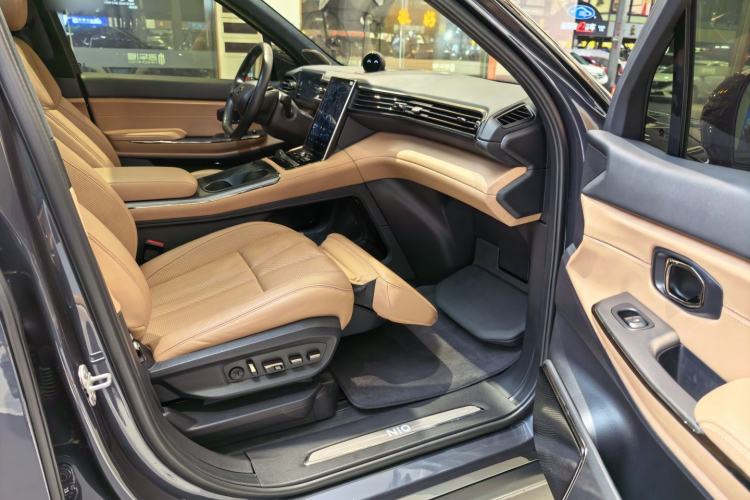 Used Nio ES8 2020 415 KM Signature Edition 7-Seater Version
