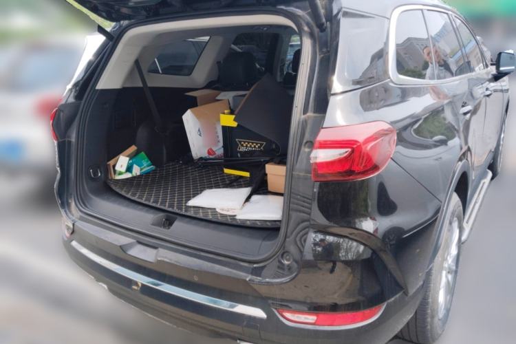 Used Buick Enclave 2020 28T Two-Wheel Drive Luxury Version Trunk